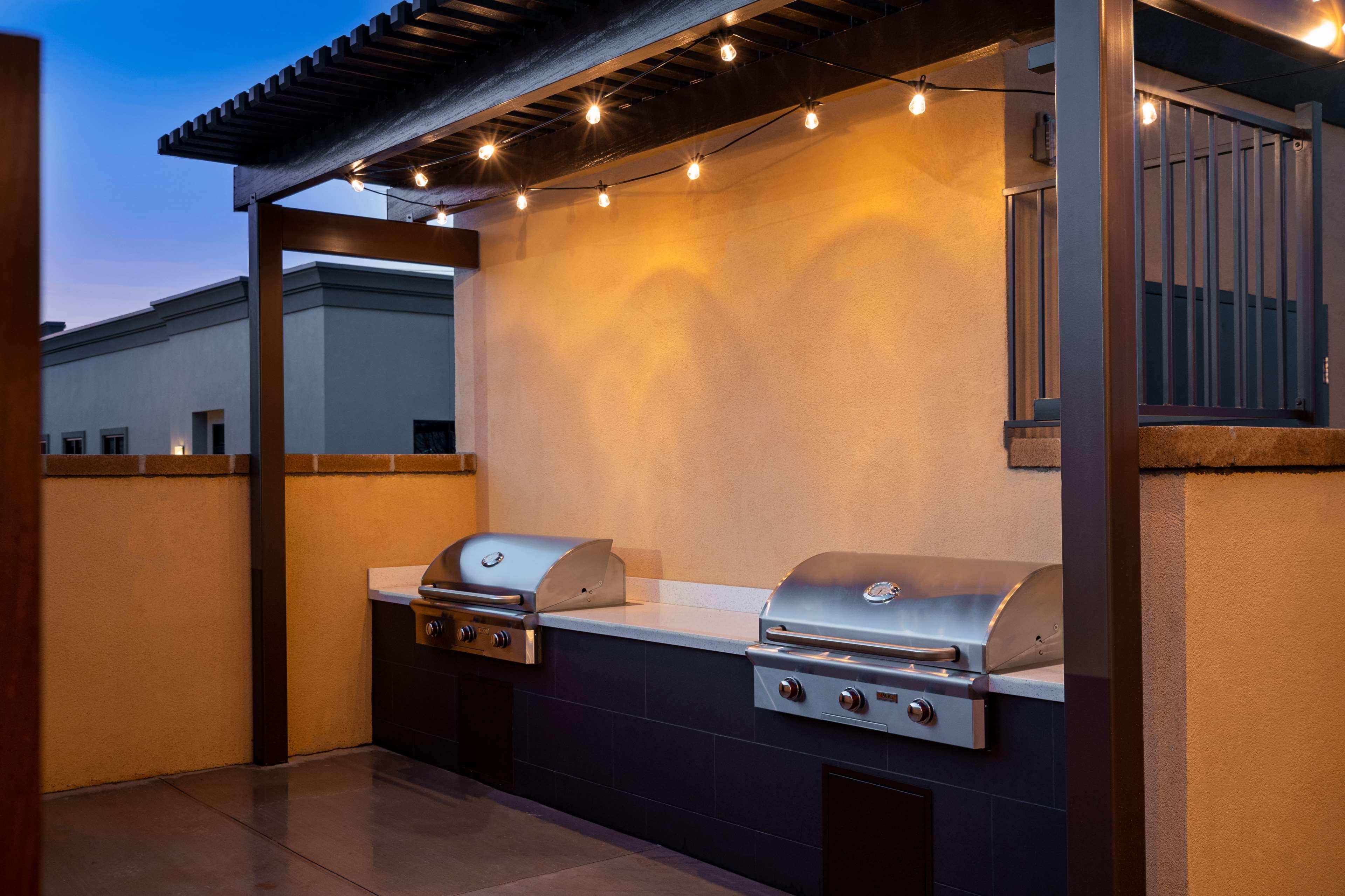Home2 Suites Bakersfield Exterior foto